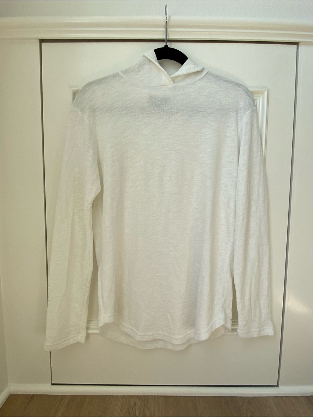 Goodlife Men’s White Lightweight Hooded Long Sleeve Tee